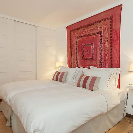 Bairrus Lisbon Apartments - Alfama II Room photo